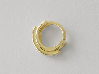 Row Flow - White Diamonds 14k Gold Clicker Ring