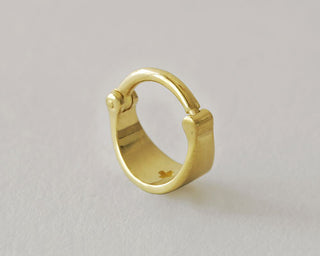 wide piercing ring in 14k gold