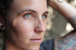 Triangle3 - Geomtric Solid Gold Seamless Ring