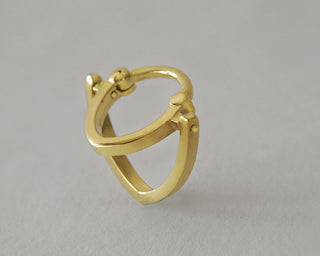 Triangle Swing - 14k Gold Clicker Ring