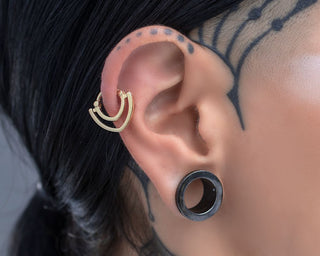 Triangle Swing - 14k Gold Clicker Ring