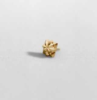 Dragon Flower – Gold Mandala Dragon Scale Stud