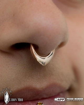 Tear Drop - 14k Solid Gold Clicker