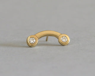 Genuine diamonds and solid gold piercing stud