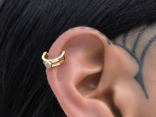 diamond gold helix ring